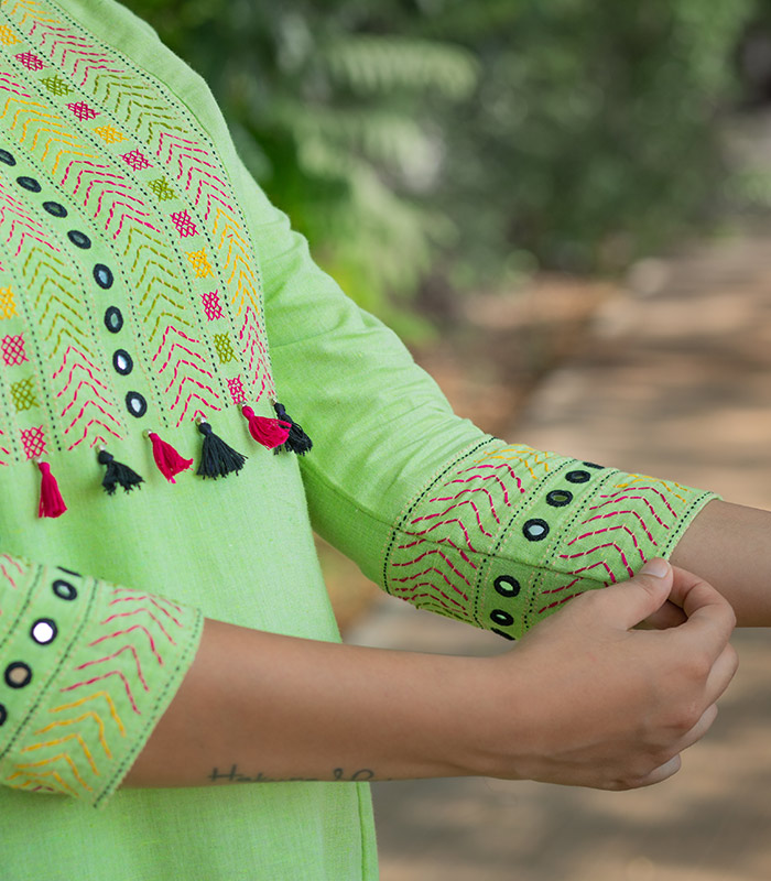 Women's Black Short Cotton Kurti with Green Embroidery ( Kashmiri Aari  Work) |