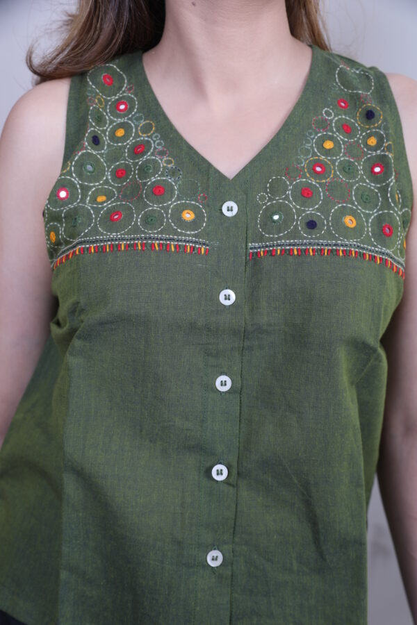 stylish embroidered co ord set with sleeveless top & cargo pants