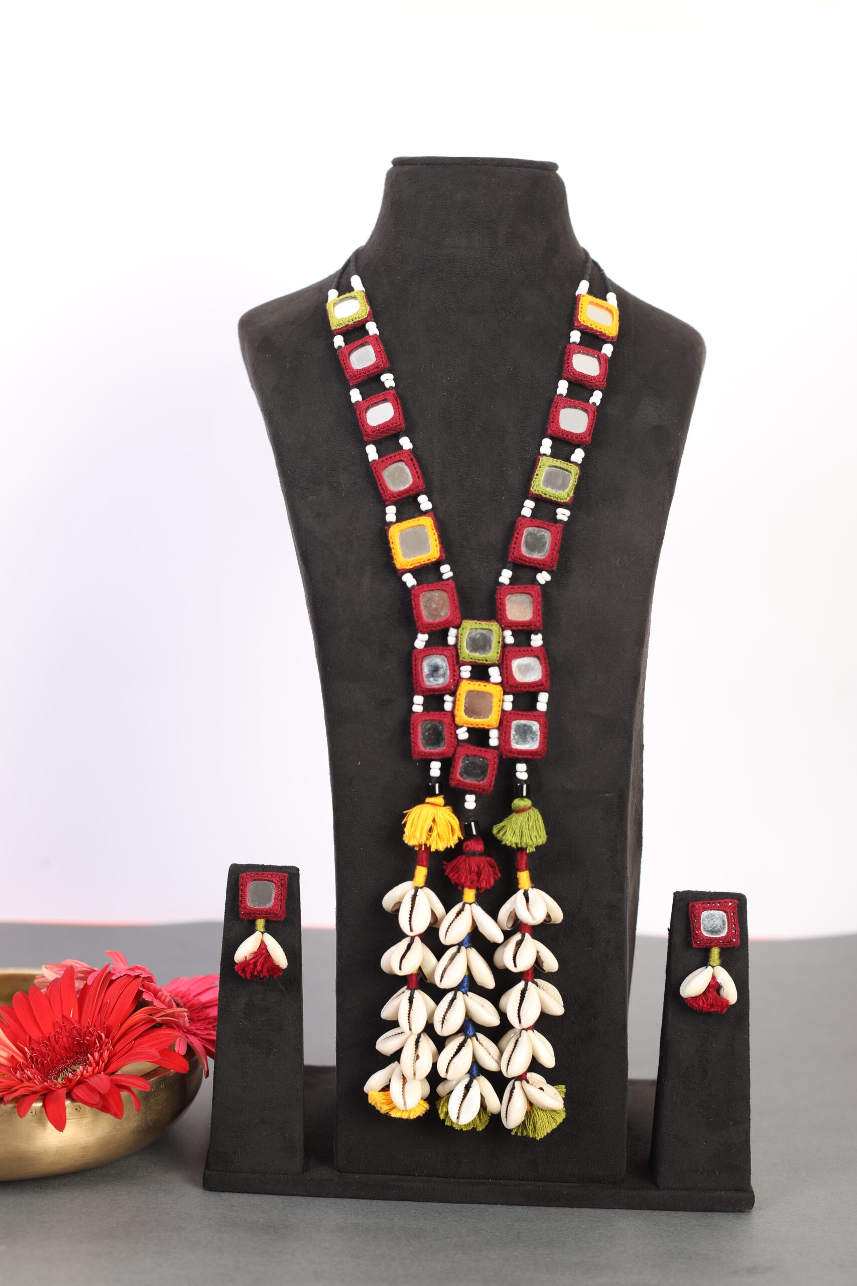 handcrafted Traditional Gormaati mirror necklace with shell tassels set